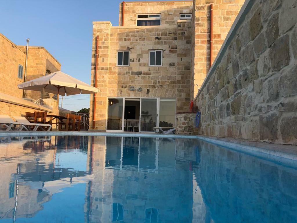 Villa Chossie Żejtun 外观 照片